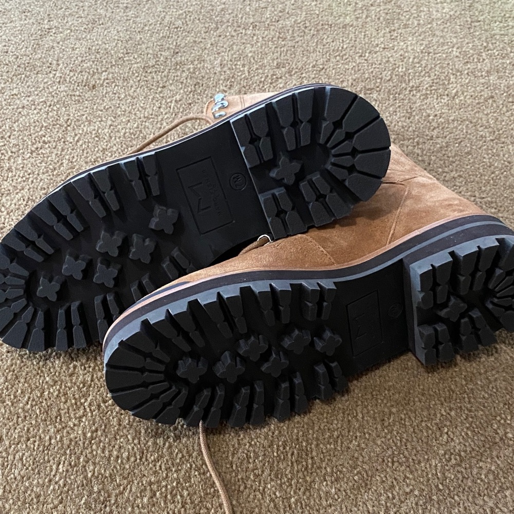 Marc Fisher 7M Izzie Women's Tan Suede Boots NEW no box - Picture 6 of 7